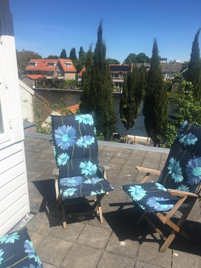 Luc'S Place, Jaccuzi, Waterbed Zoeterwoude Exterior photo